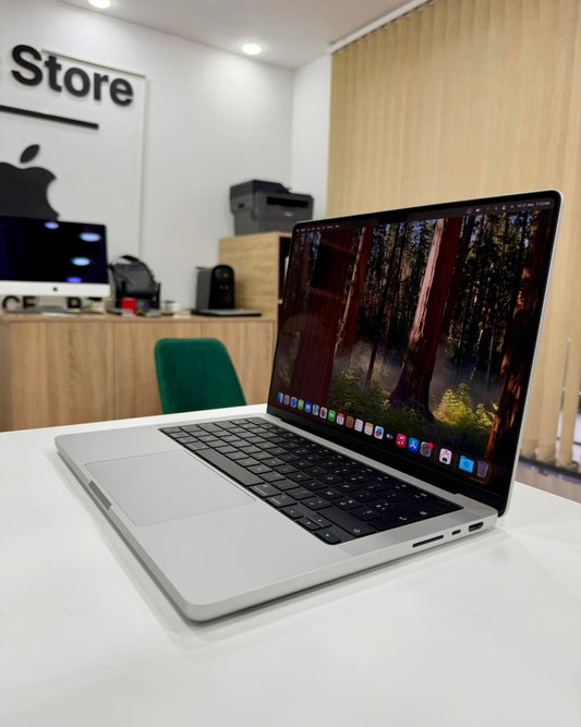 MacBook Pro M4 Pro 14” 24/512 - 0557684550