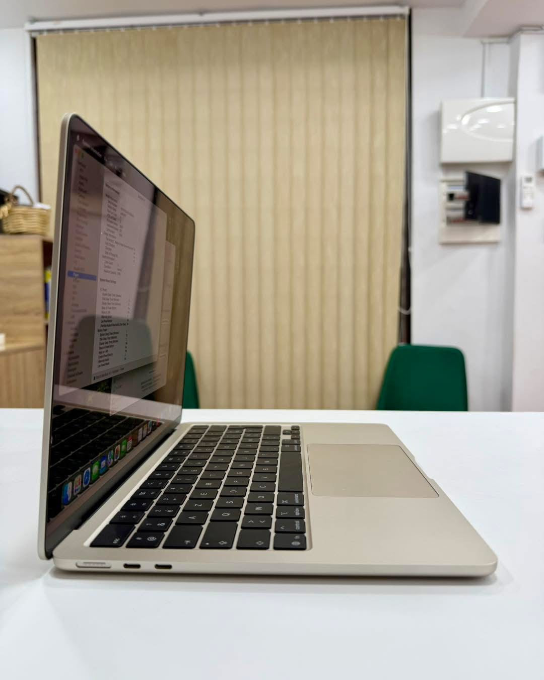 MacBook Air M4 13.6” 16/256