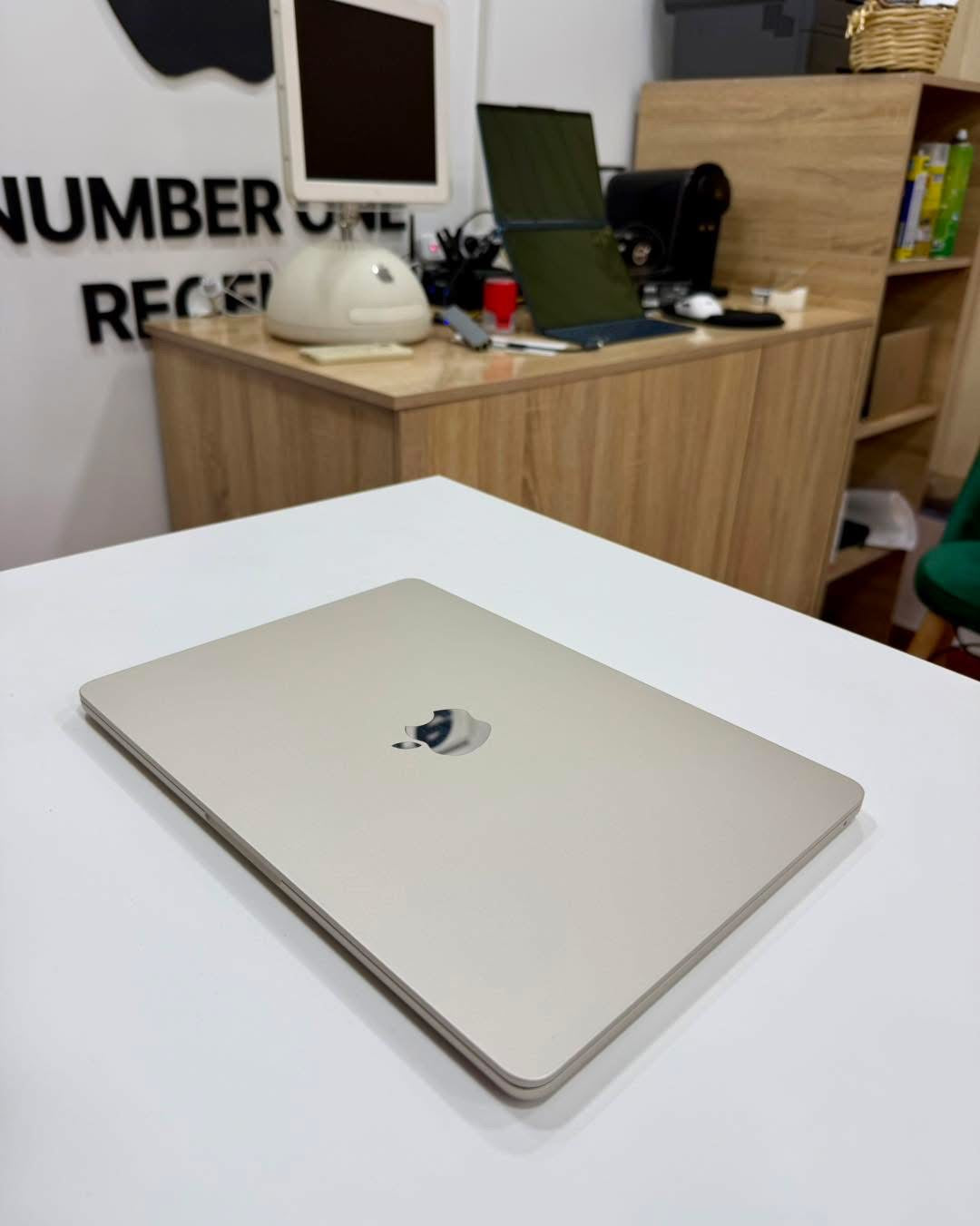 MacBook Air M4 13.6” 16/256