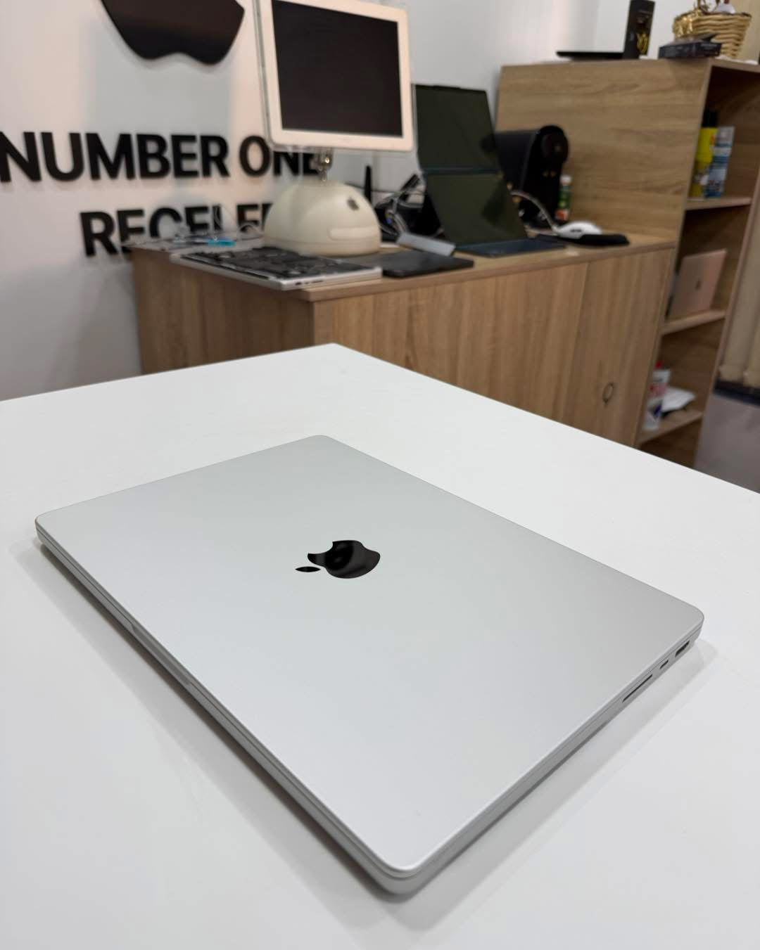 MacBook Pro M4 MAX MDM 14” 36/1T