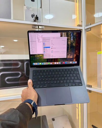 MacBook Pro M4 14” 24/1T NANOTEXTURÉ