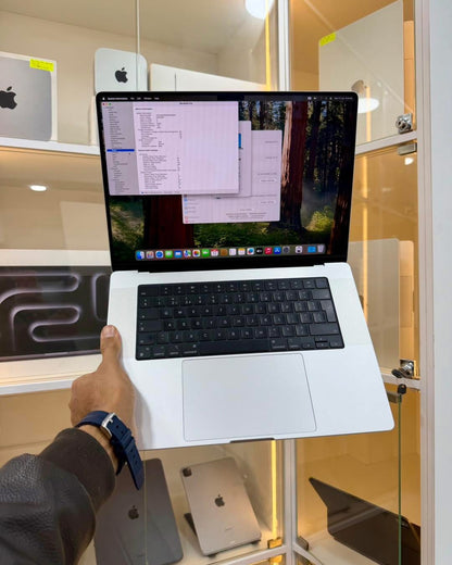MacBook Pro 2023 16” M3 Pro 18/512