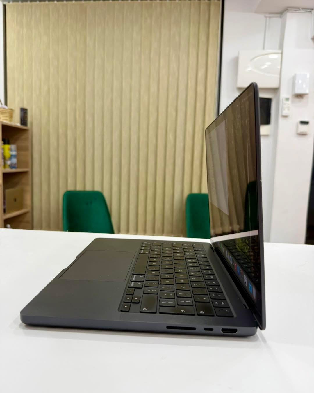 MacBook Pro M3 Pro 2023 14’’ MDM 18/1T