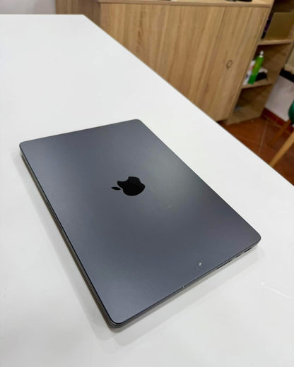 MacBook Pro M3 Pro 2023 14’’ MDM 18/1T