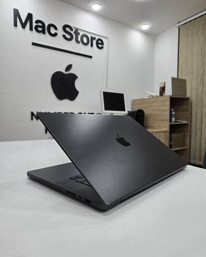 MacBook ProM3 Max 16” 36/1T