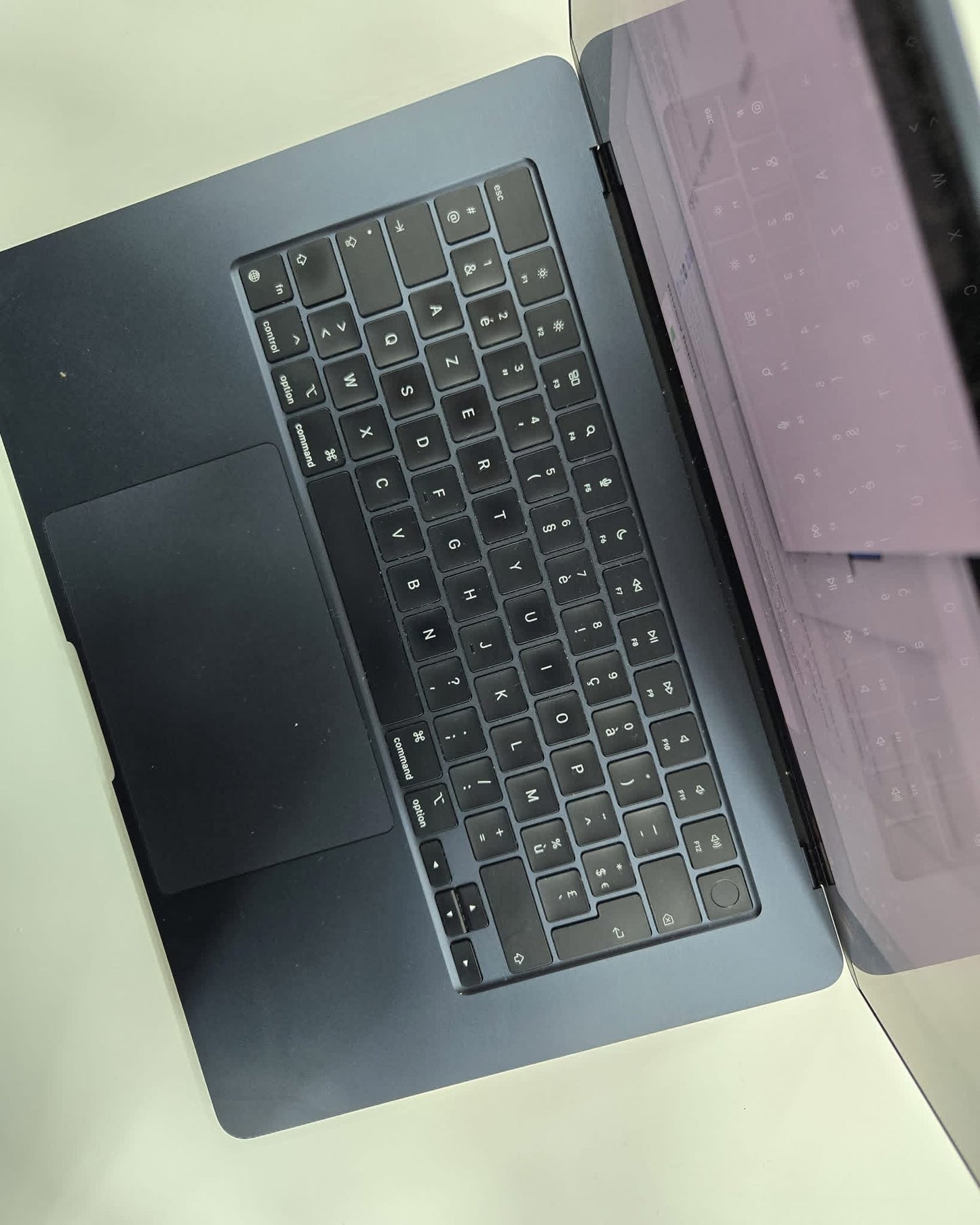 MacBook Air M2 15” 2023 8/512