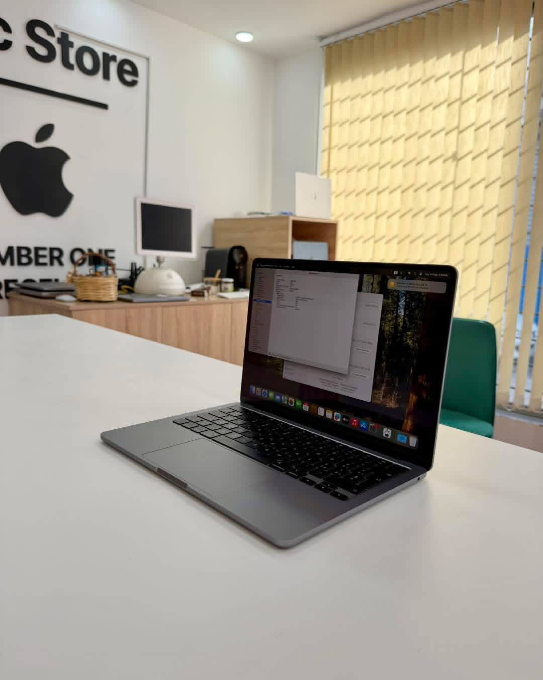 MacBook Air M3 13.6” 2024 24/256 (MDM)