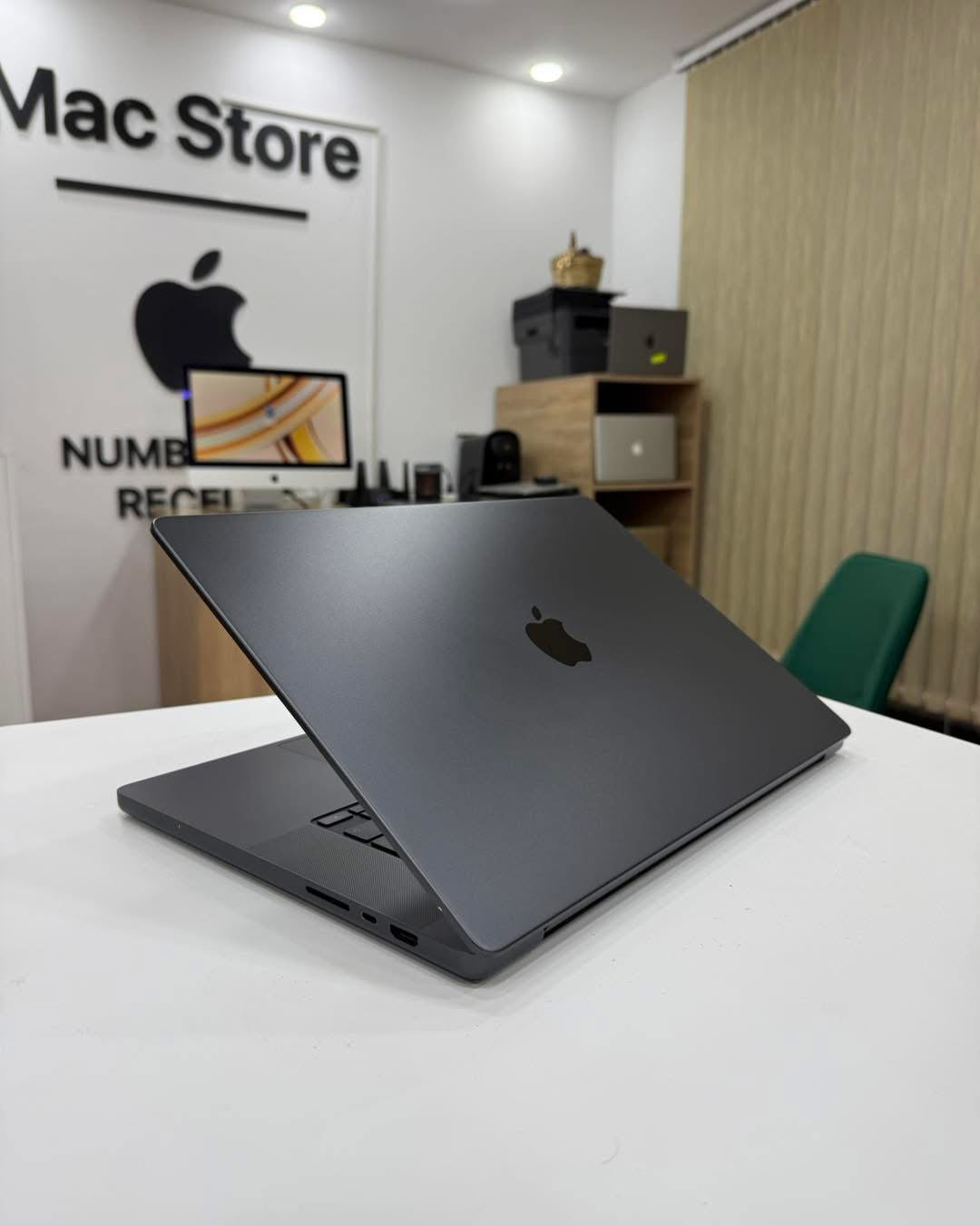 MacBook Pro M3 Max 16” 36/1T