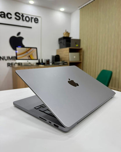 MacBook Pro M2 Pro 14” 2023 16/512