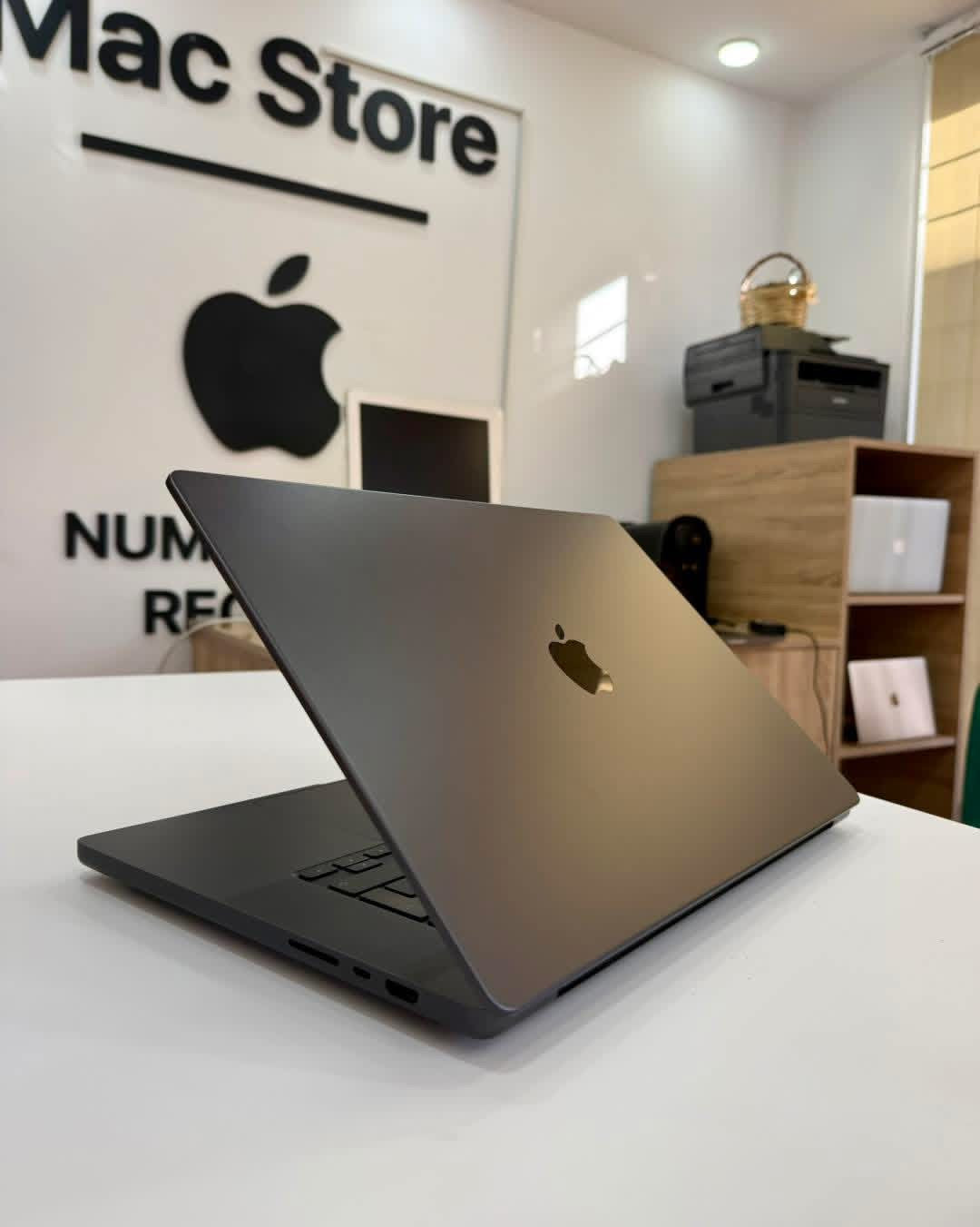 MacBook Pro M3 Max MDM 16” 48/1T