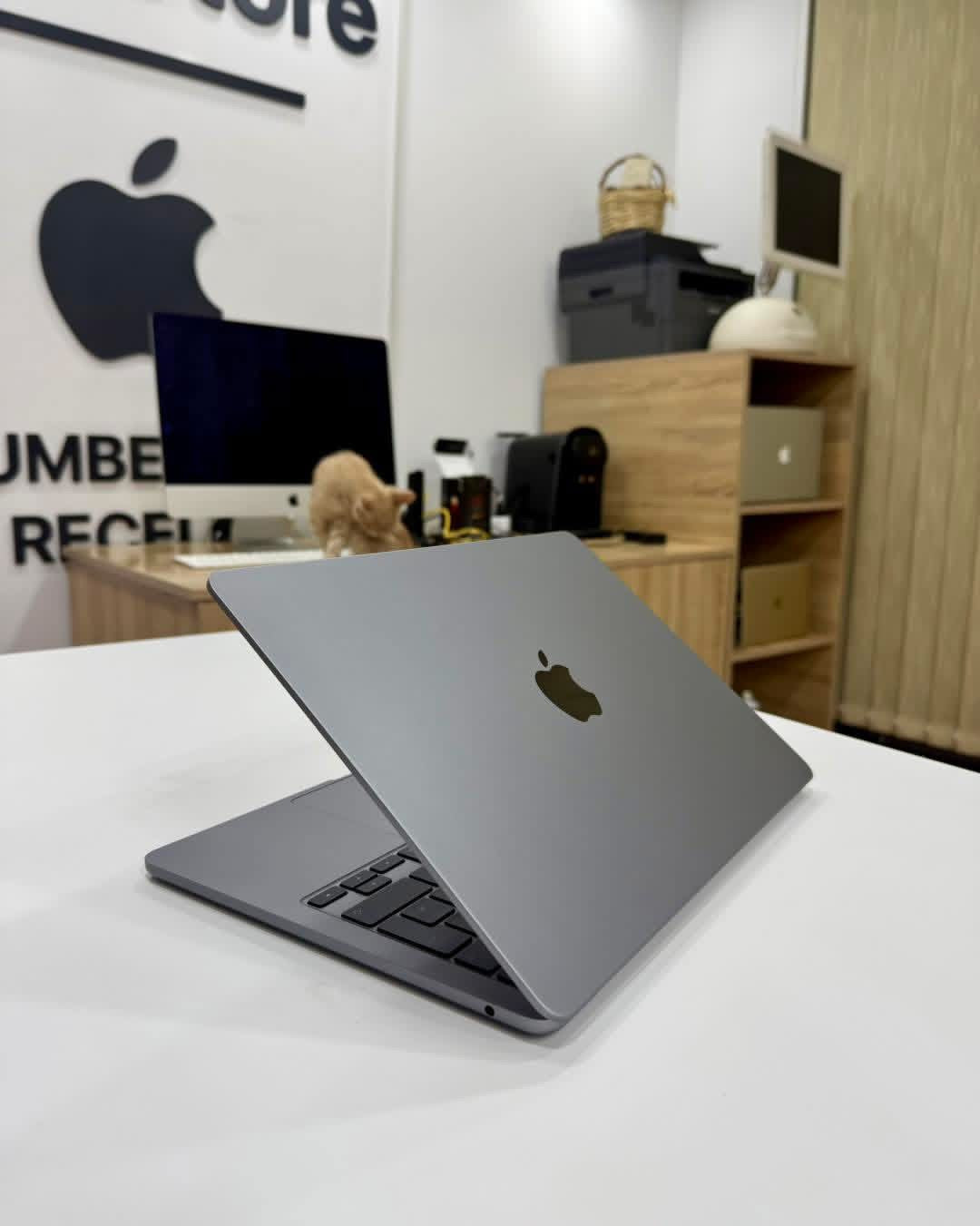 MacBook Air M2 13.6’’ 2022 16/256