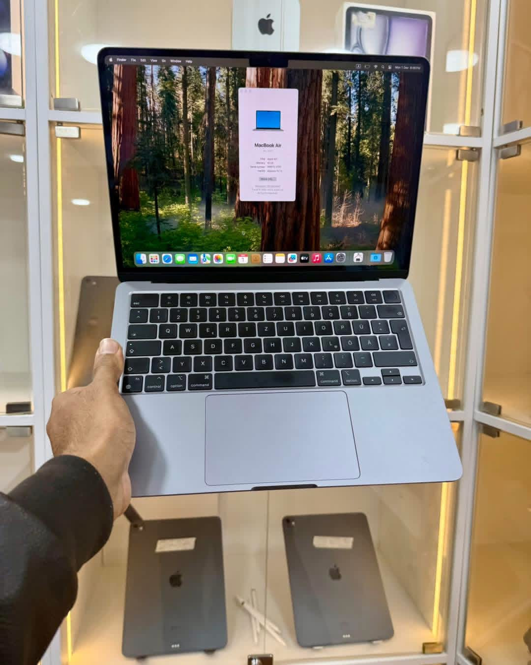 MacBook Air M2 13.6’’ 2022 16/256