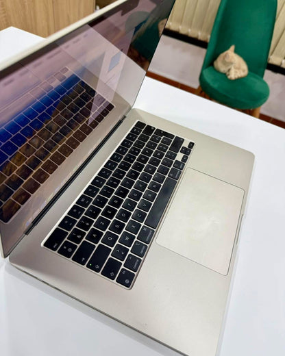 MacBook Air M3 15” 2024 16/1T