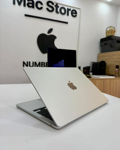 MacBook Air M3 2024 8/256