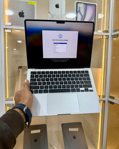 MacBook Air M3 2024 8/256