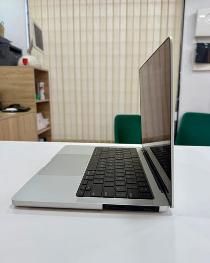 MacBook Pro M1 Pro 14” 2021 16/1T