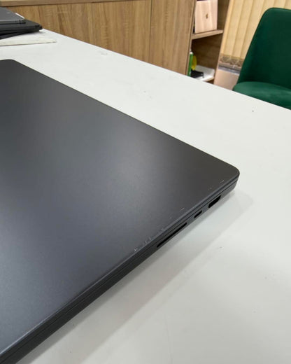 MacBook Pro 2023 16” M3 Pro 18/512