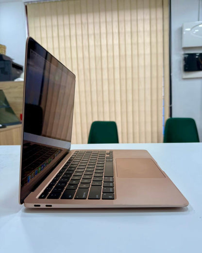 MacBook Air M1 13.3’’ 2020 8/256