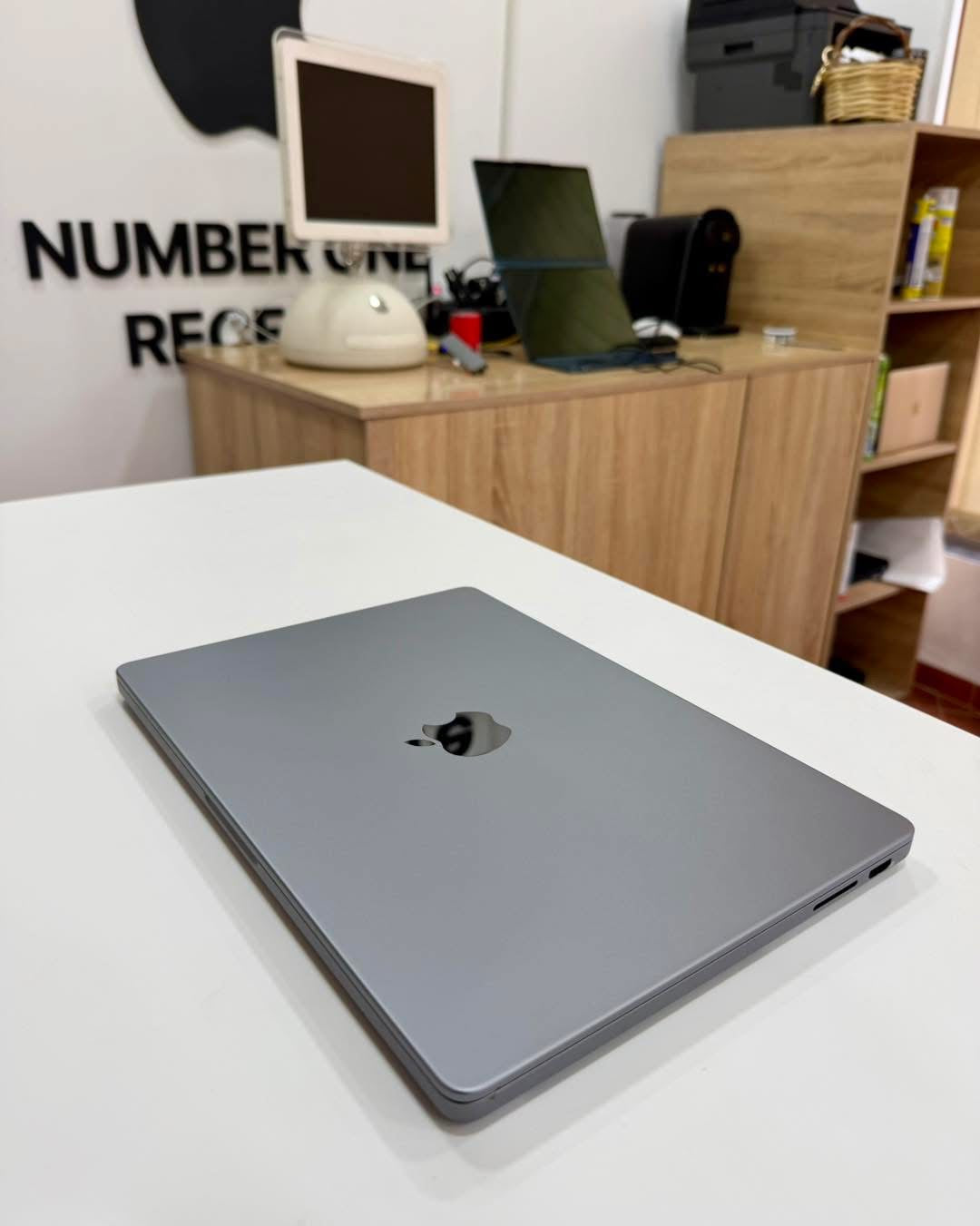 MacBook Pro M3 14” 16/1T